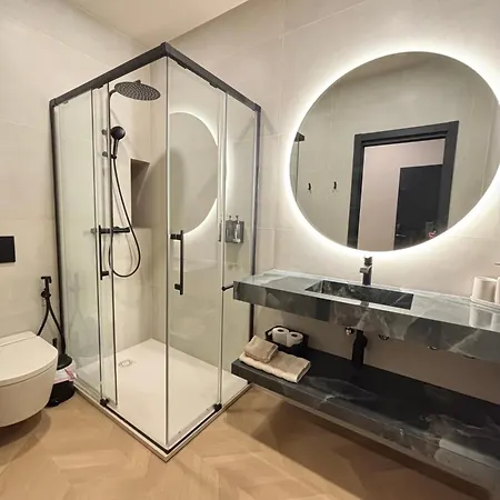 Central Suites Santander 3*